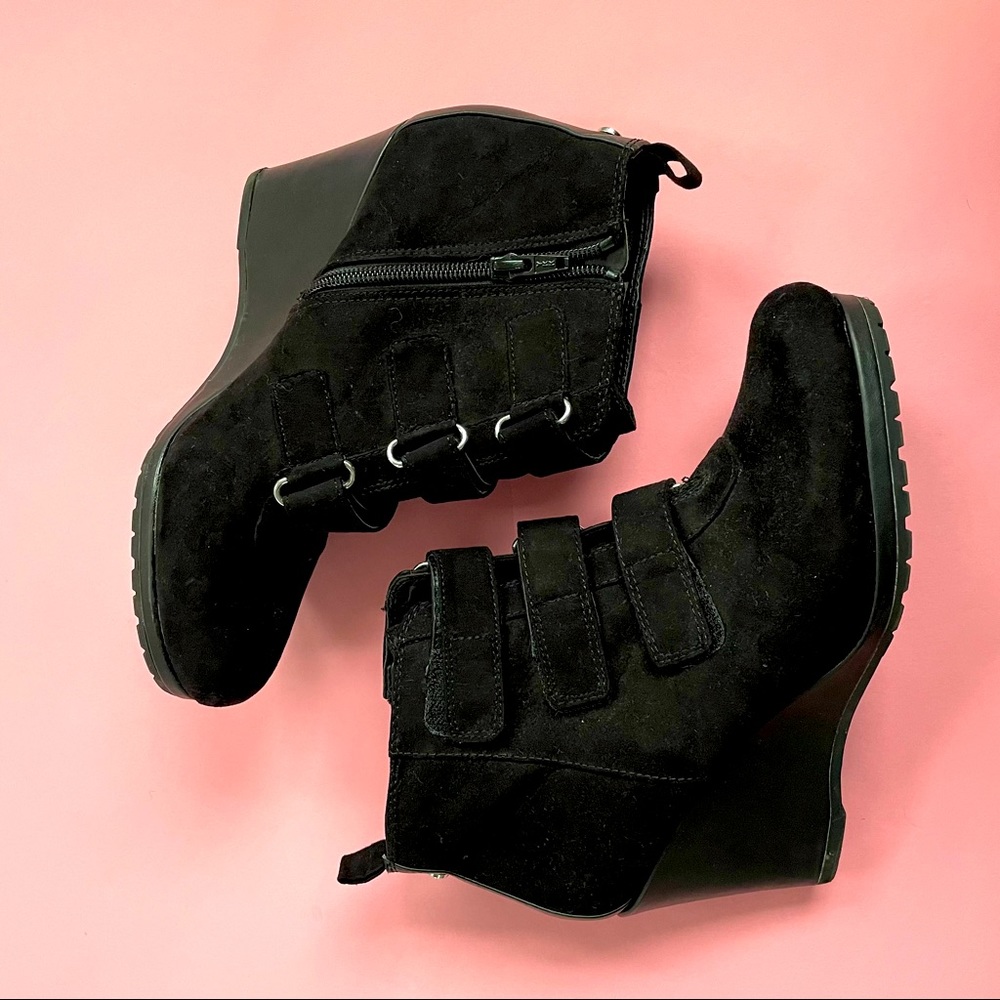 Black Wedge Boots